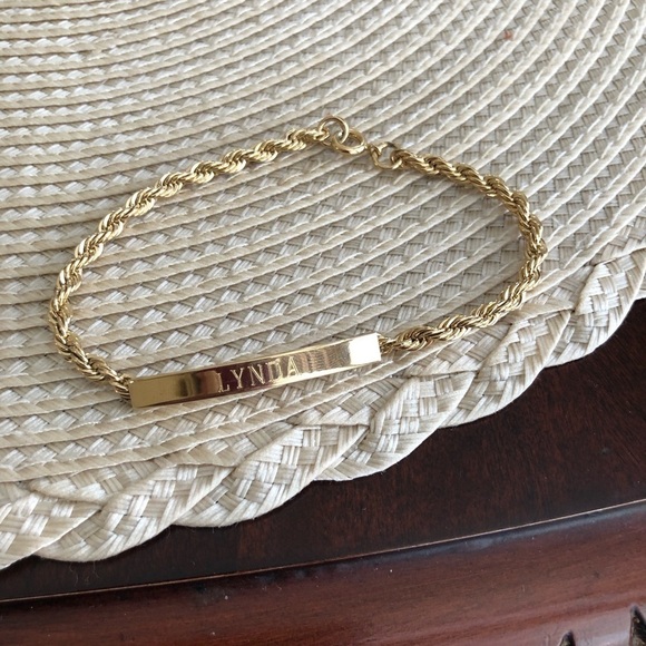 Speidel USA Gold Tone Lynda Bracelet - Picture 4 of 5